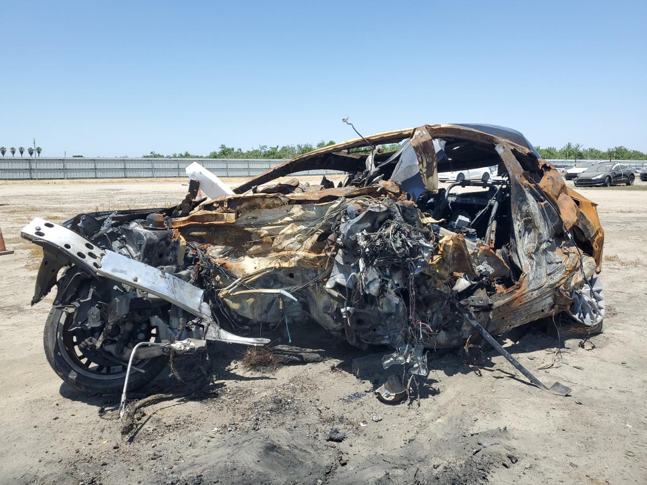 Salvage Lexus RX Image
