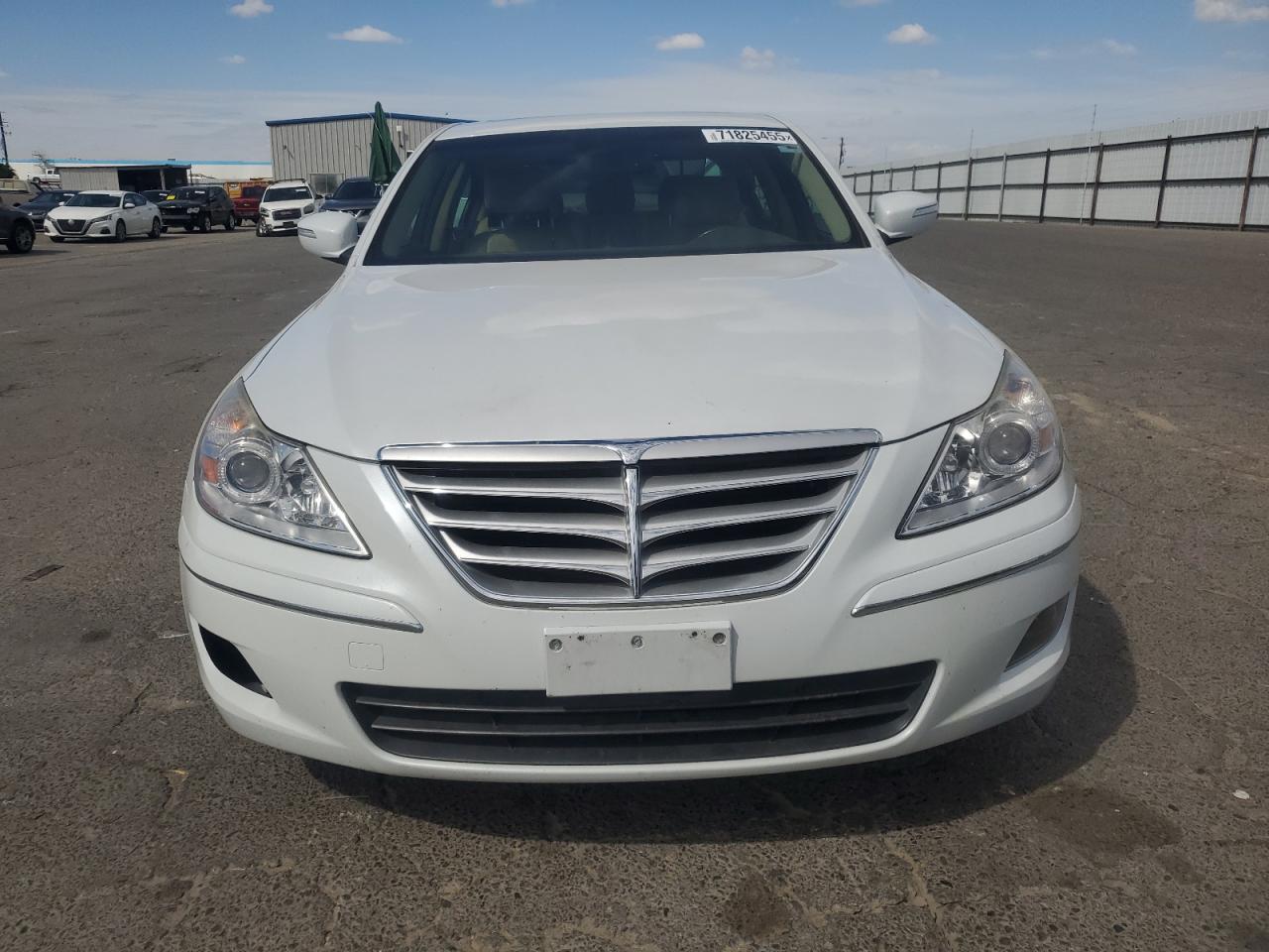 Hyundai Genesis 3.8l