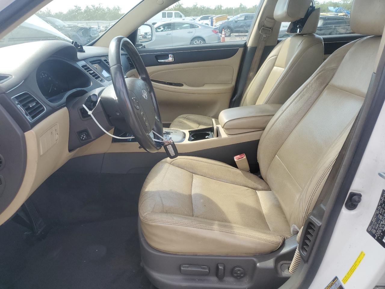 Hyundai Genesis 3.8l