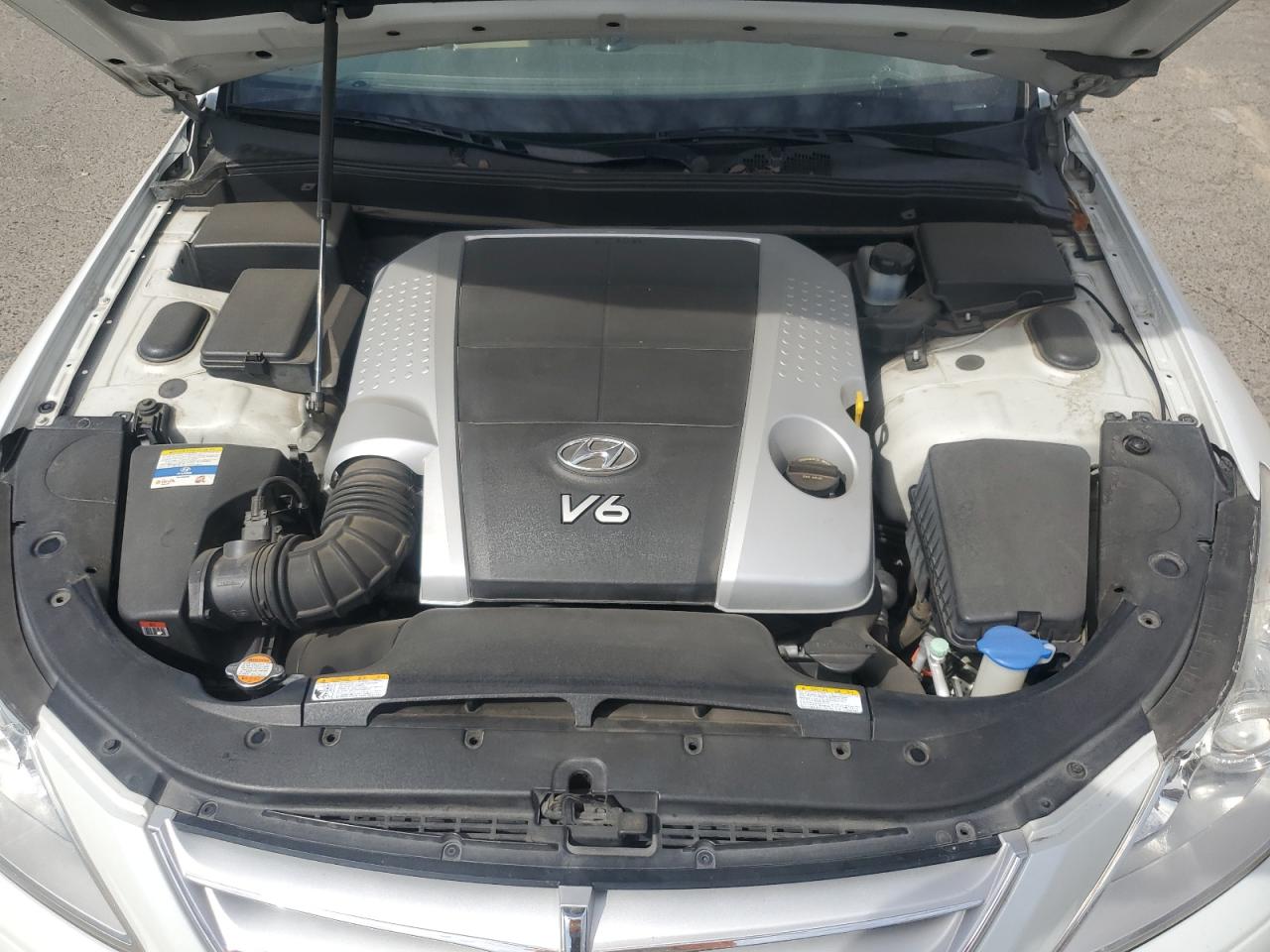 Hyundai Genesis 3.8l