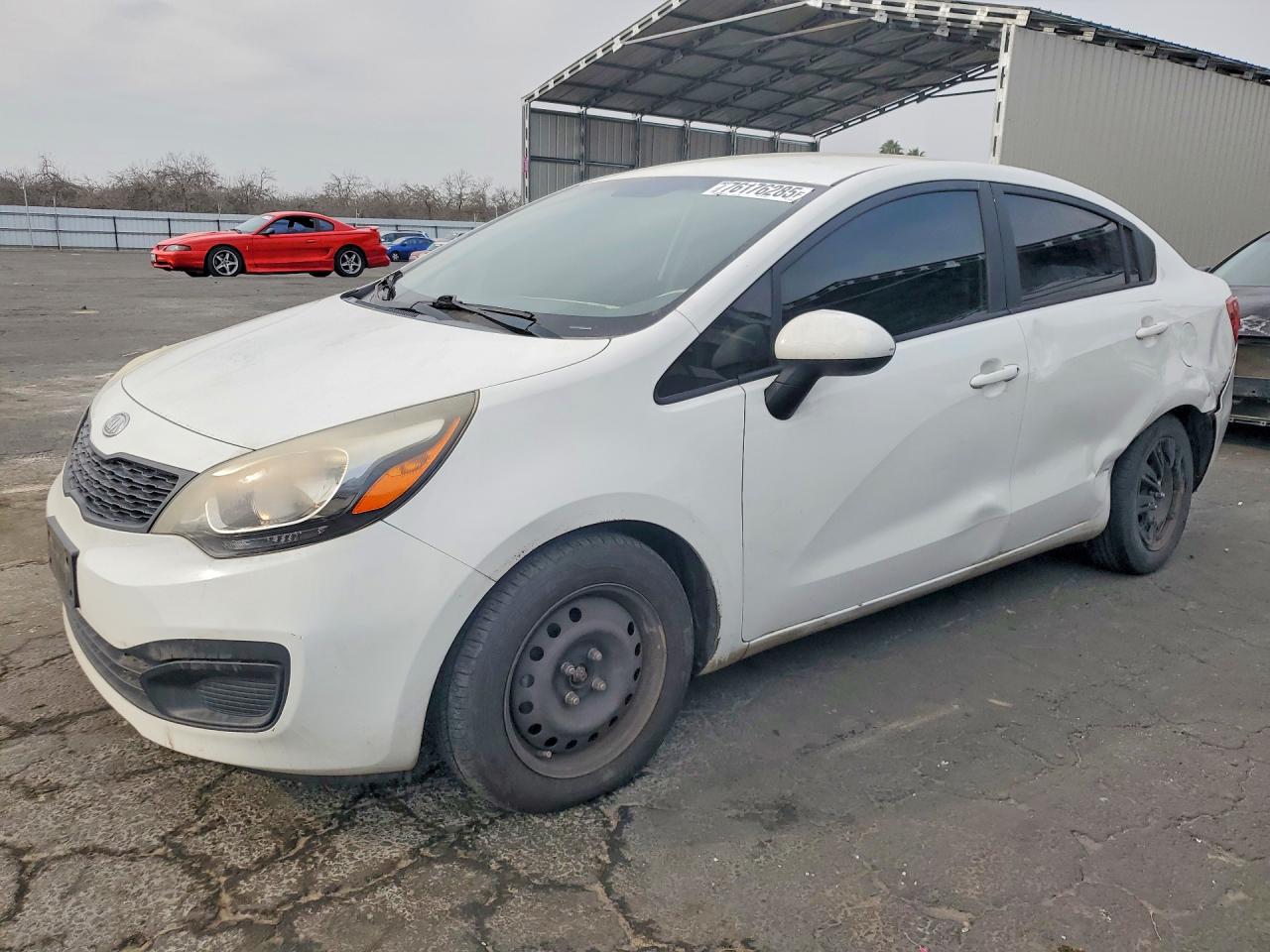 Salvage Kia Rio Image