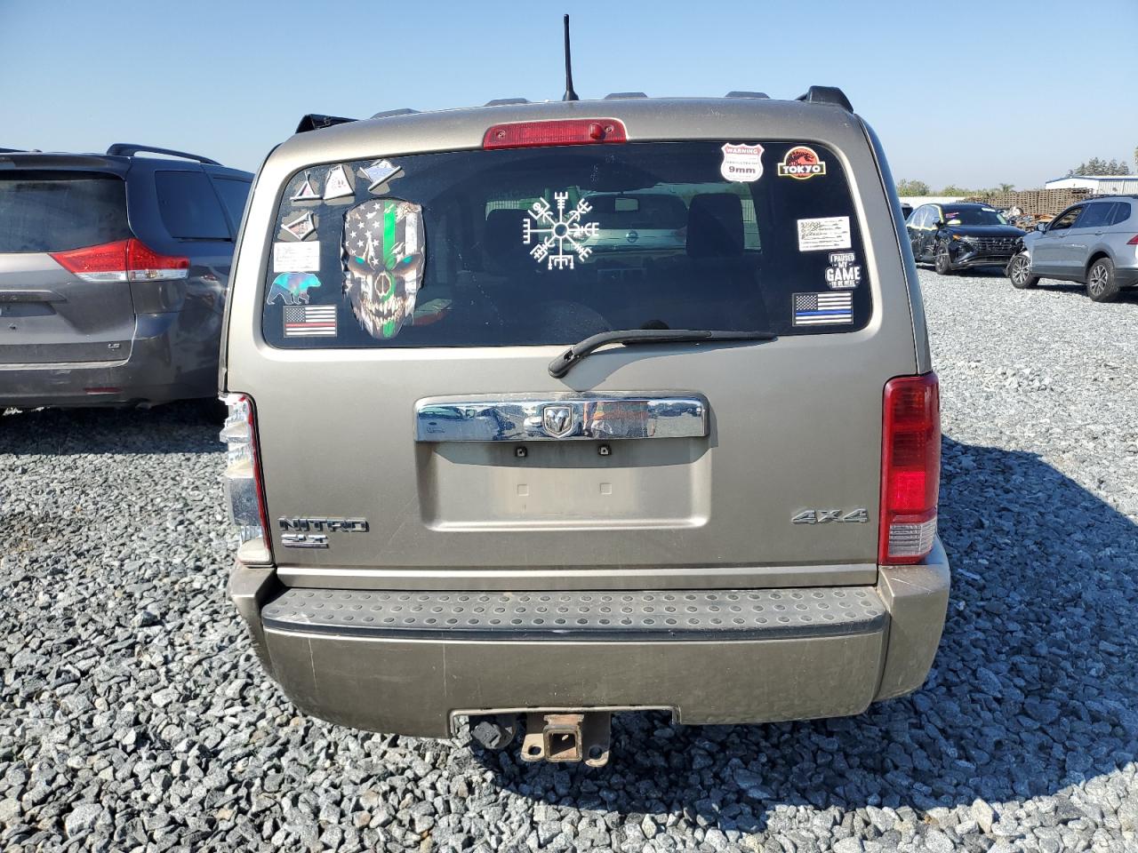 Dodge Nitro Slt