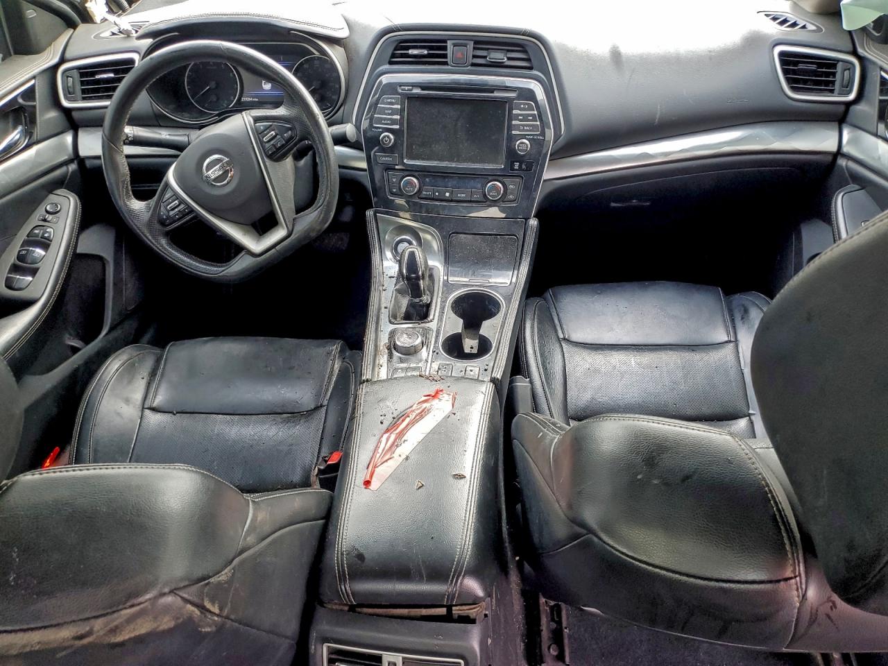 Nissan Maxima Sv