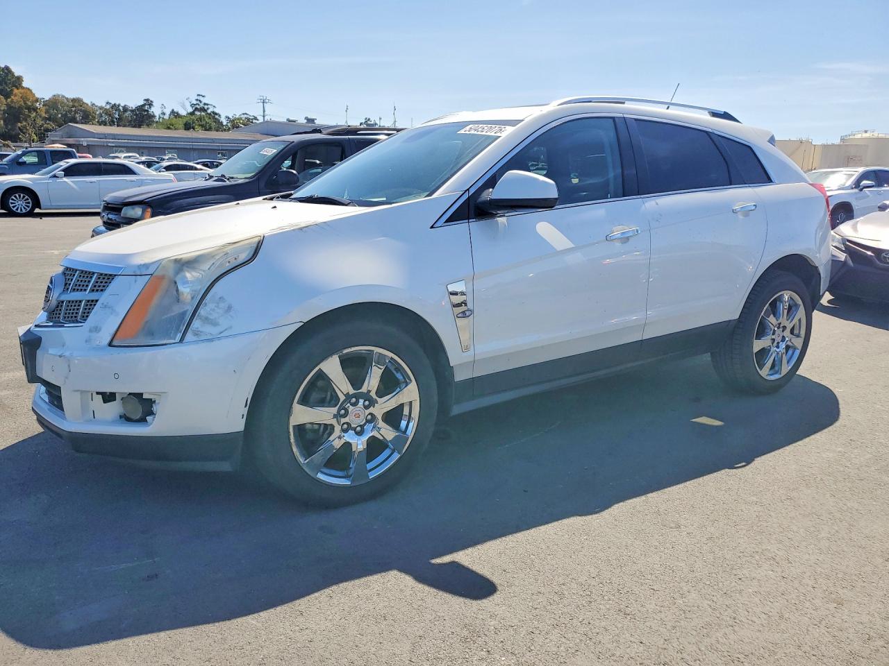 Salvage Cadillac SRX Image