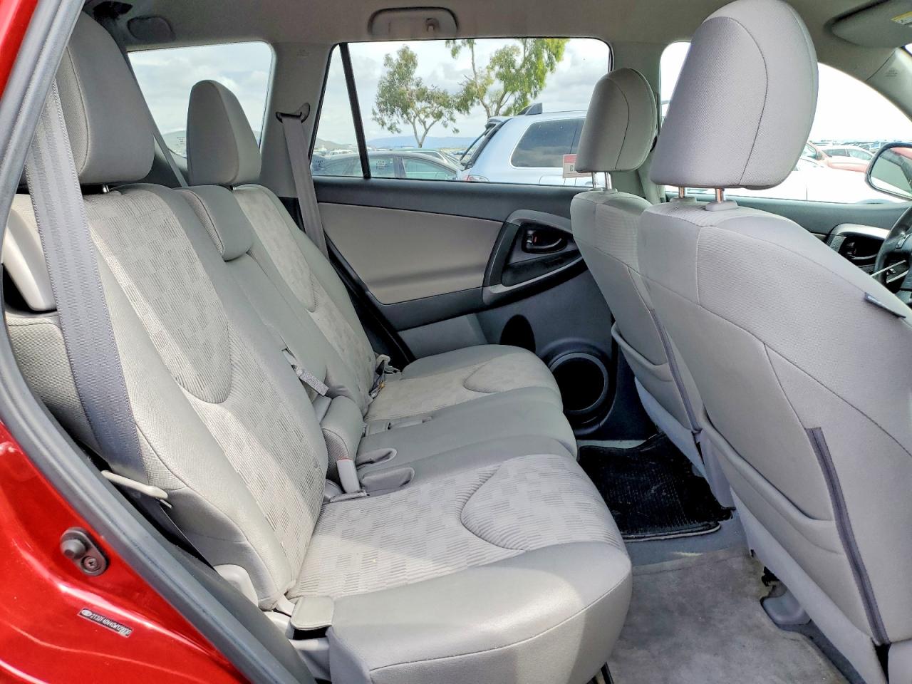 Toyota RAV4 Base