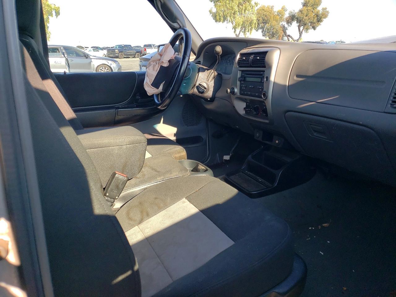 Ford Ranger Super Cab