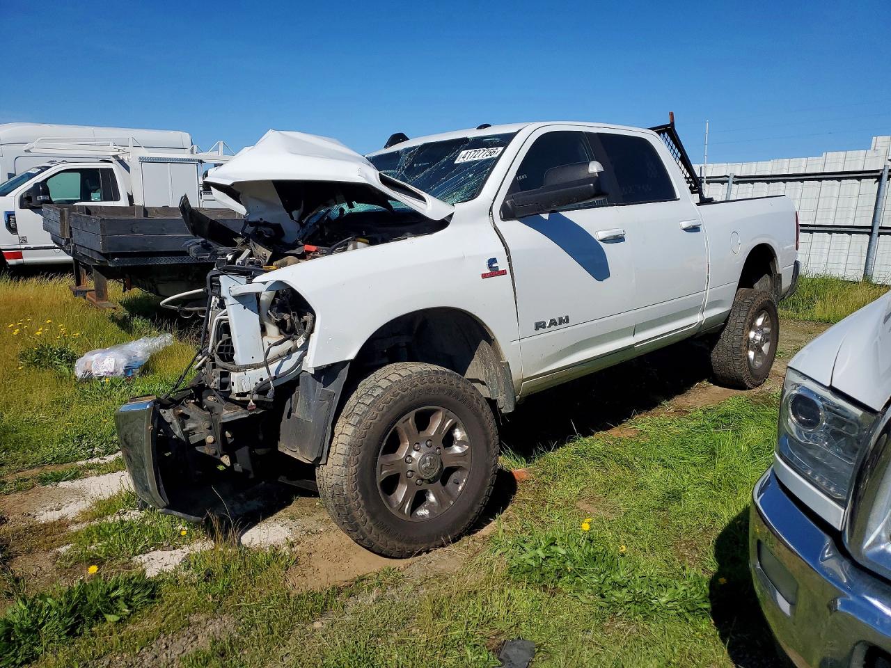 Salvage Ram 2500 Image