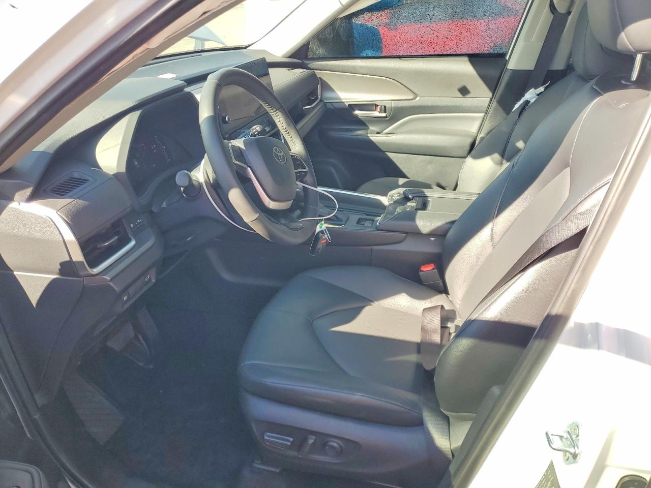 Toyota Grand High Xle
