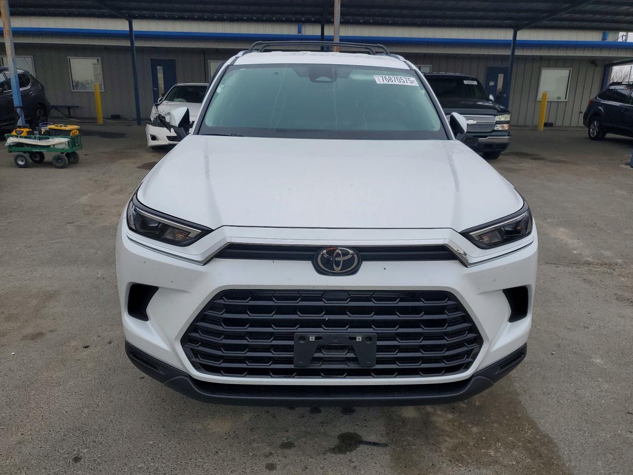 Toyota Grand High Xle