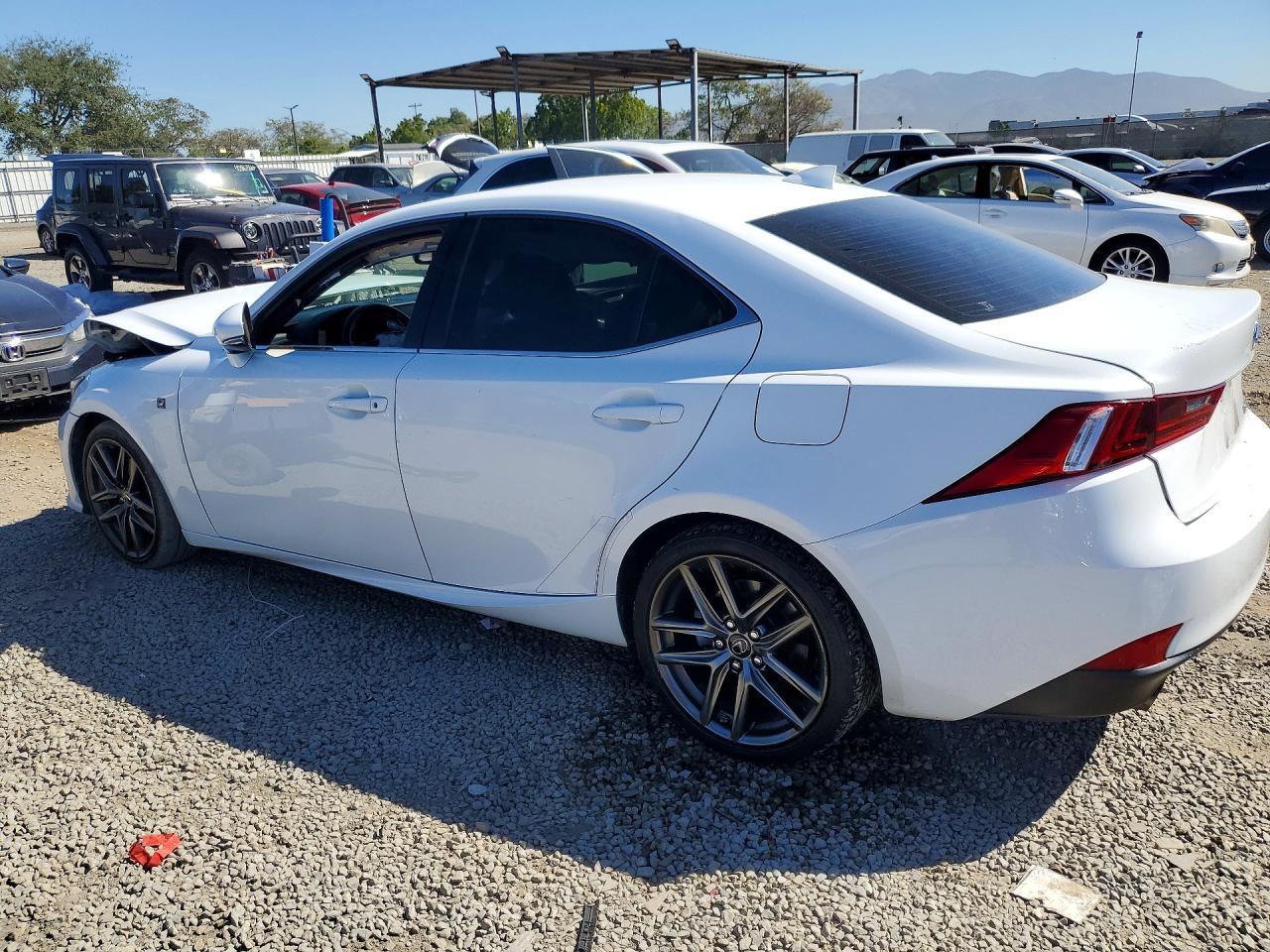 Lexus Is Base