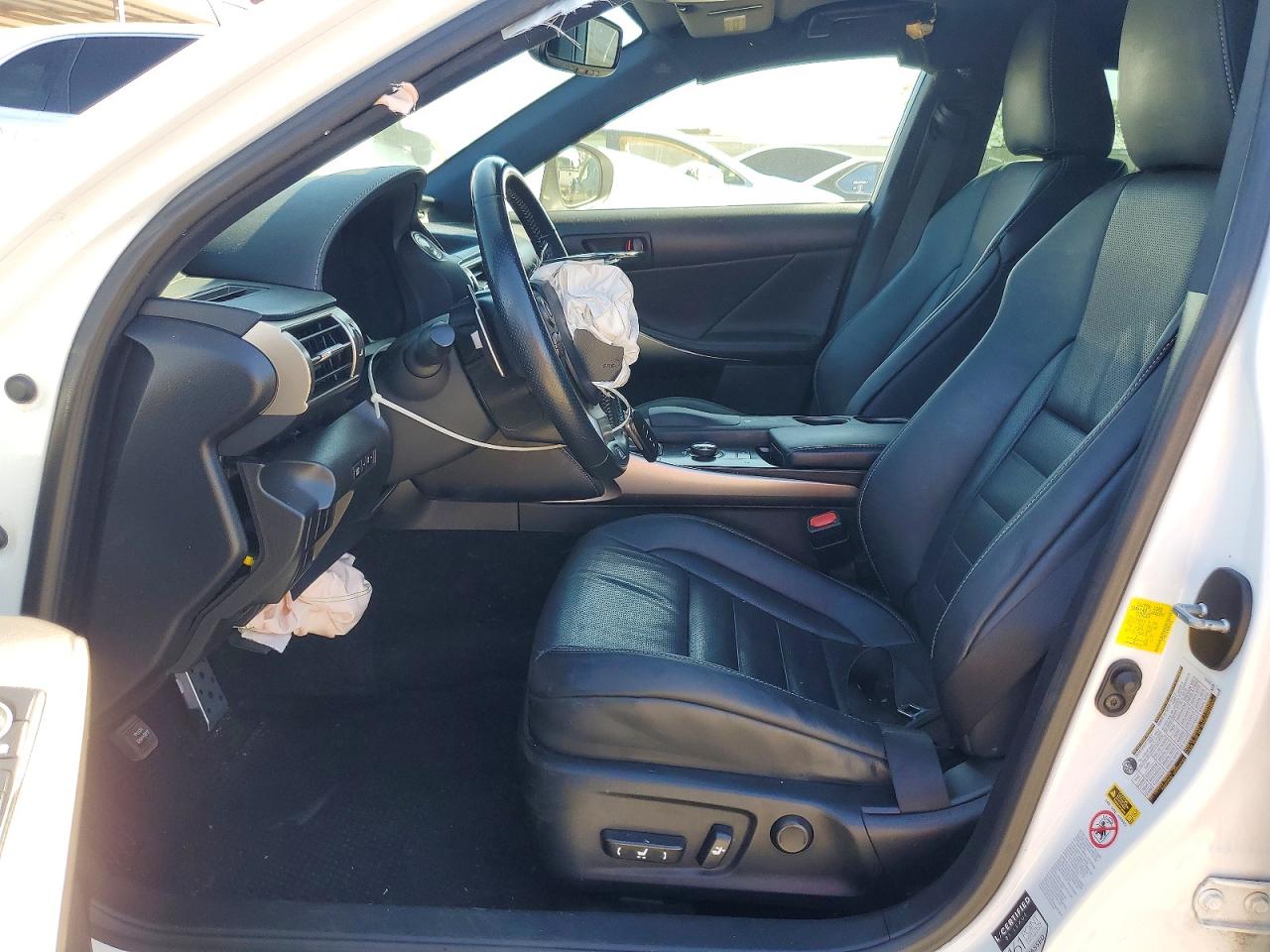 Lexus Is Base