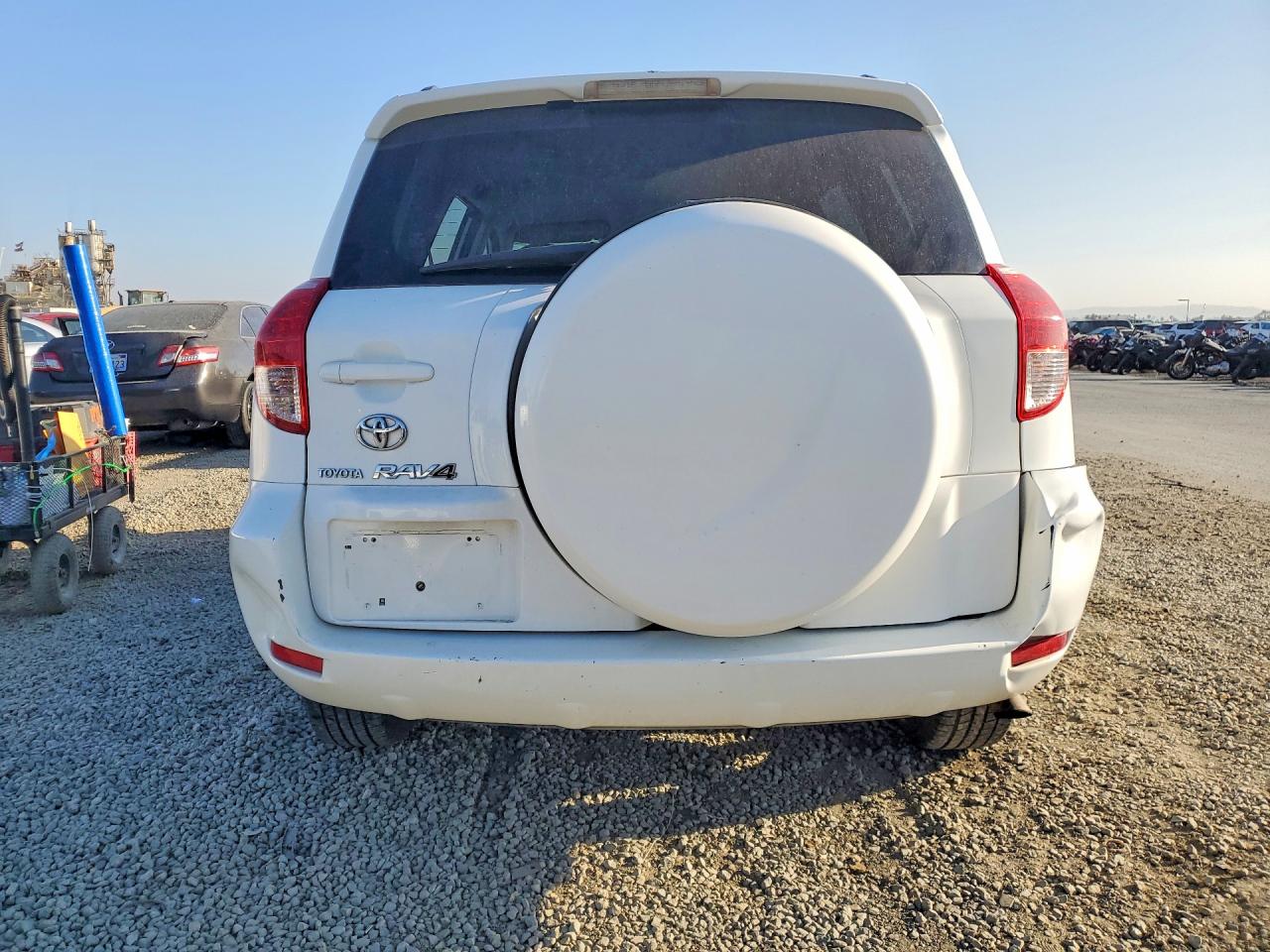 Toyota RAV4 Base