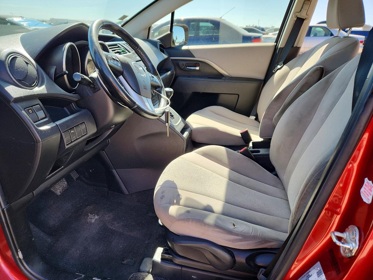 Mazda 5