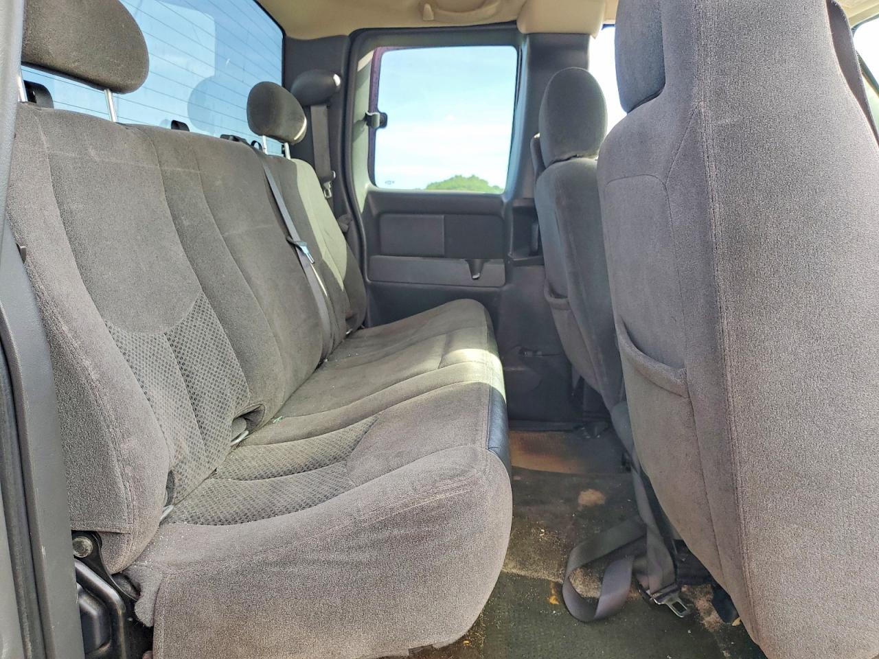 Chevrolet Silverado C1500