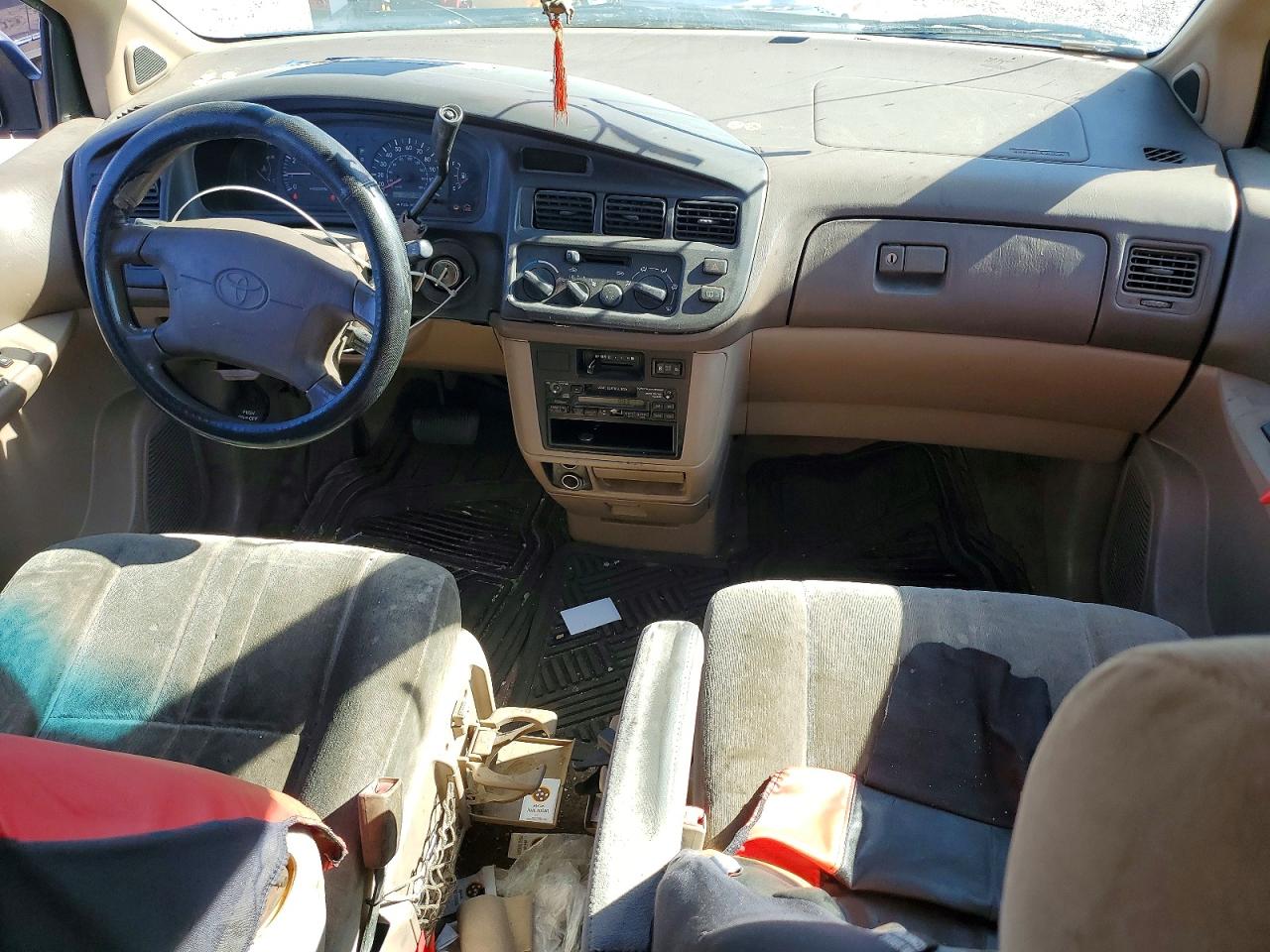 Toyota Sienna Le