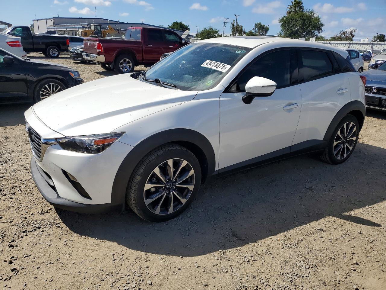 Salvage Mazda Cx Image