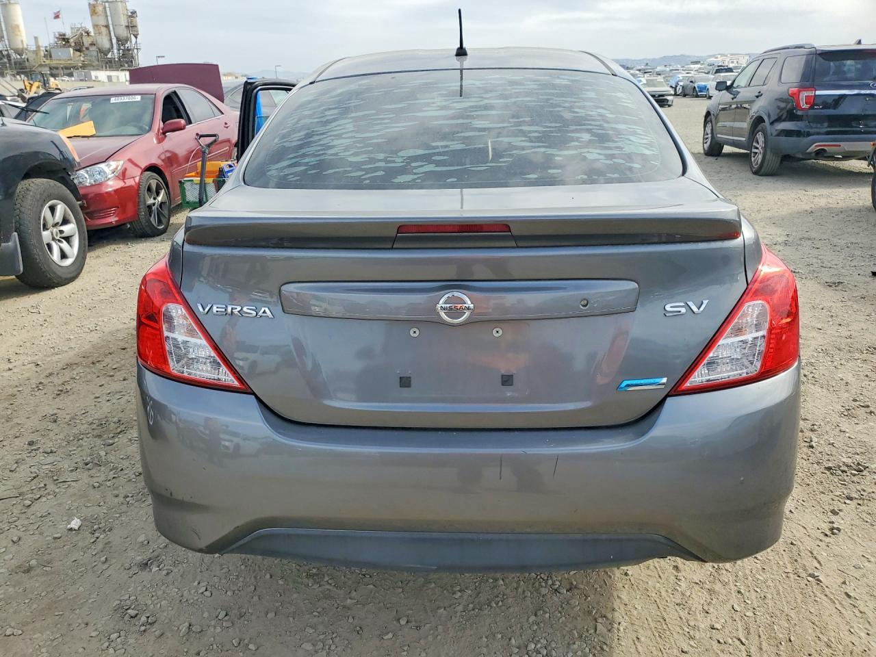 Nissan Versa 1.6 Sv