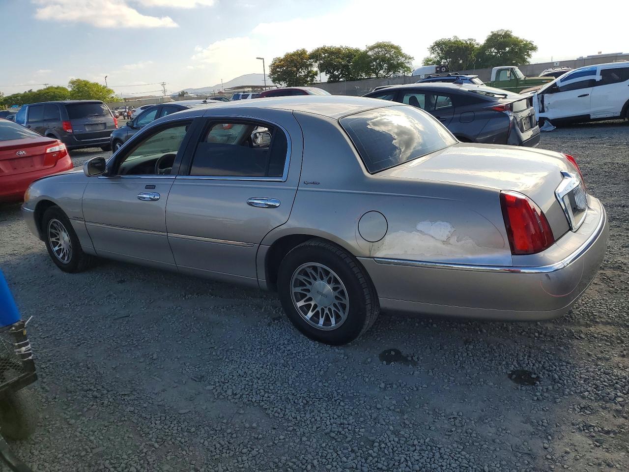 Lincoln Towncar Signature