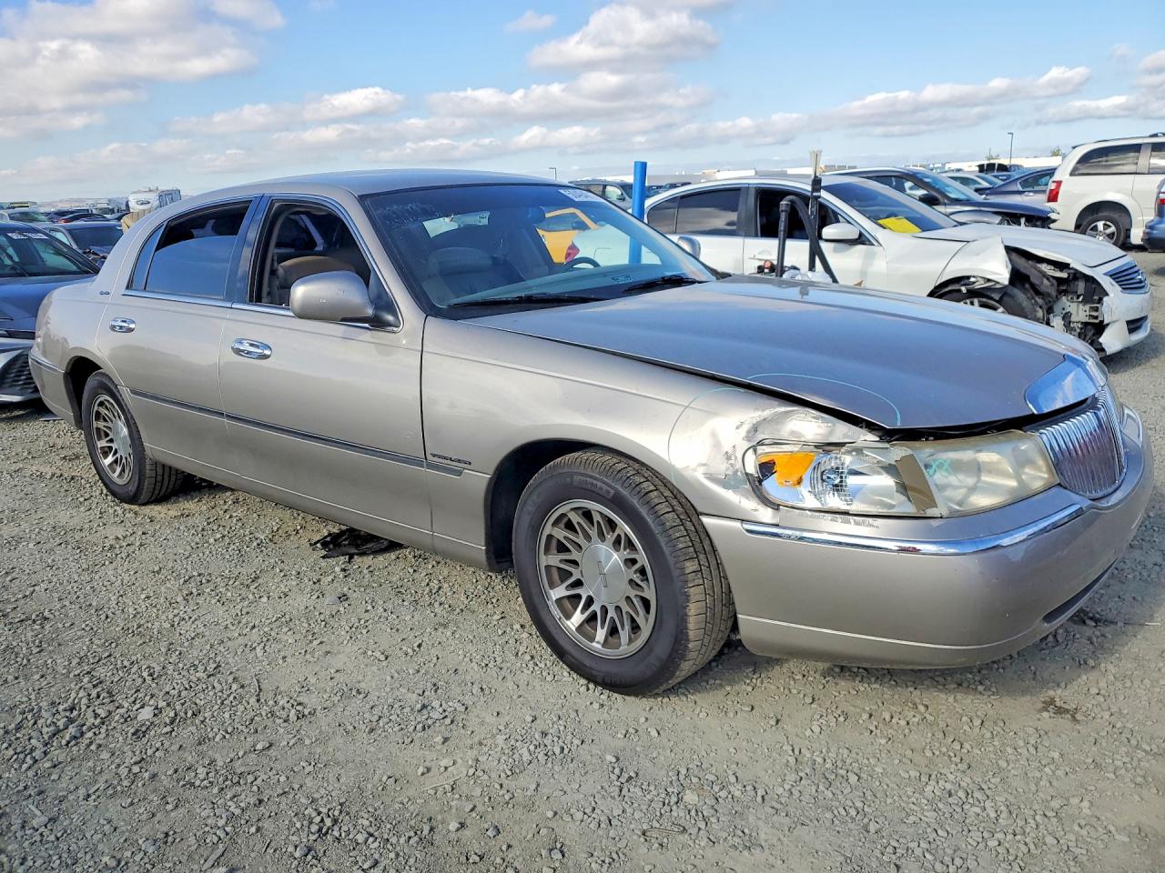 Lincoln Towncar Signature