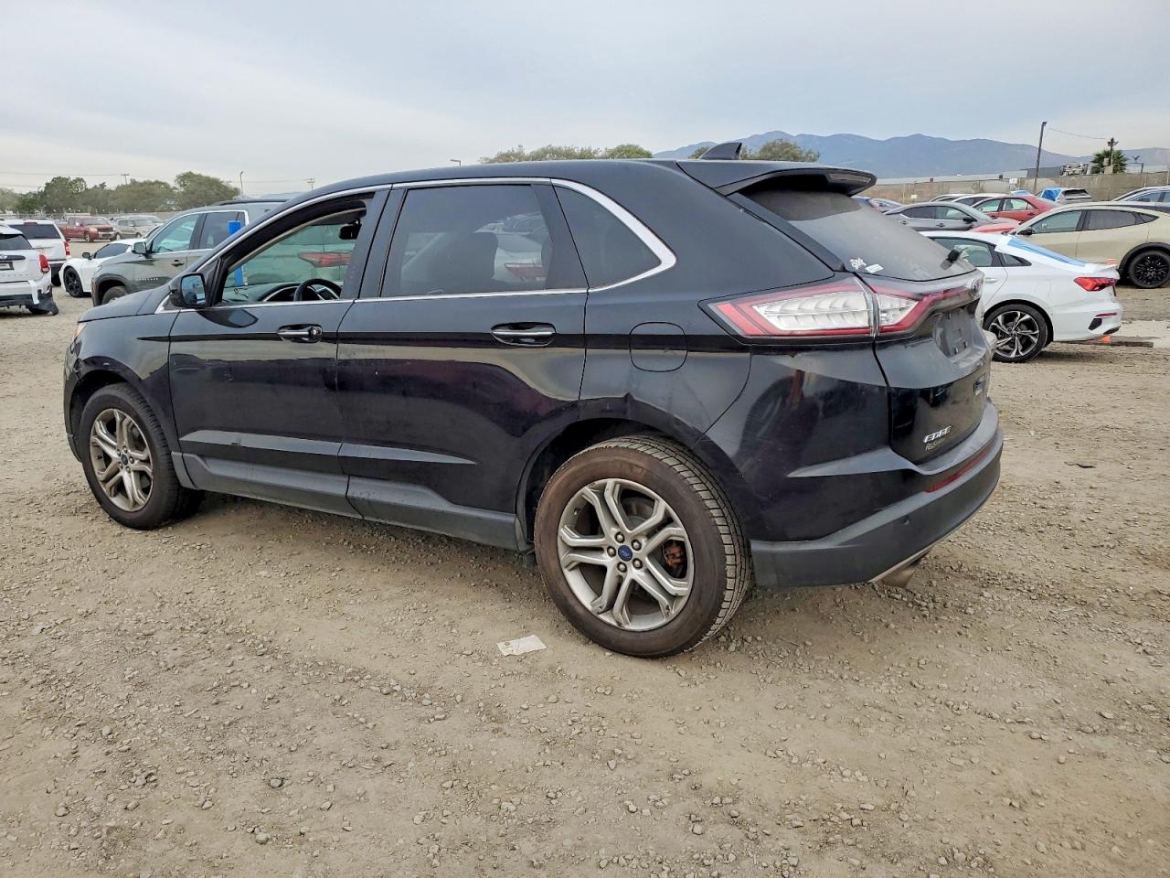 Ford Edge Titanium
