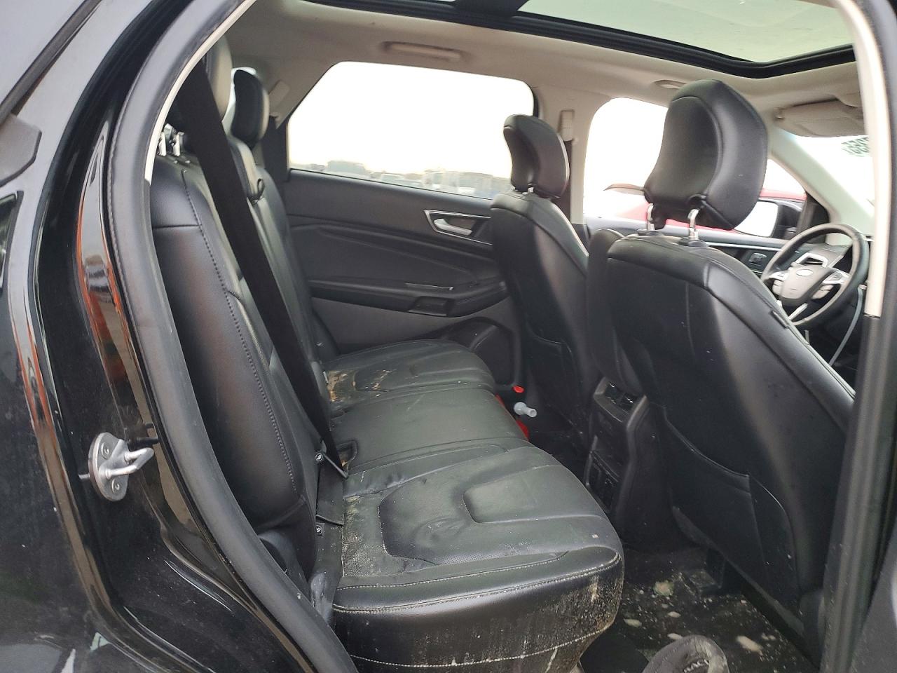 Ford Edge Titanium