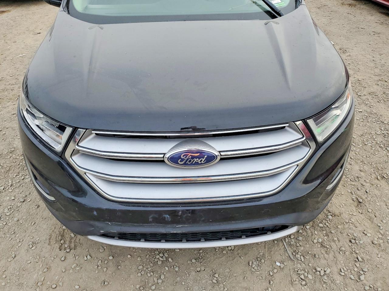 Ford Edge Titanium