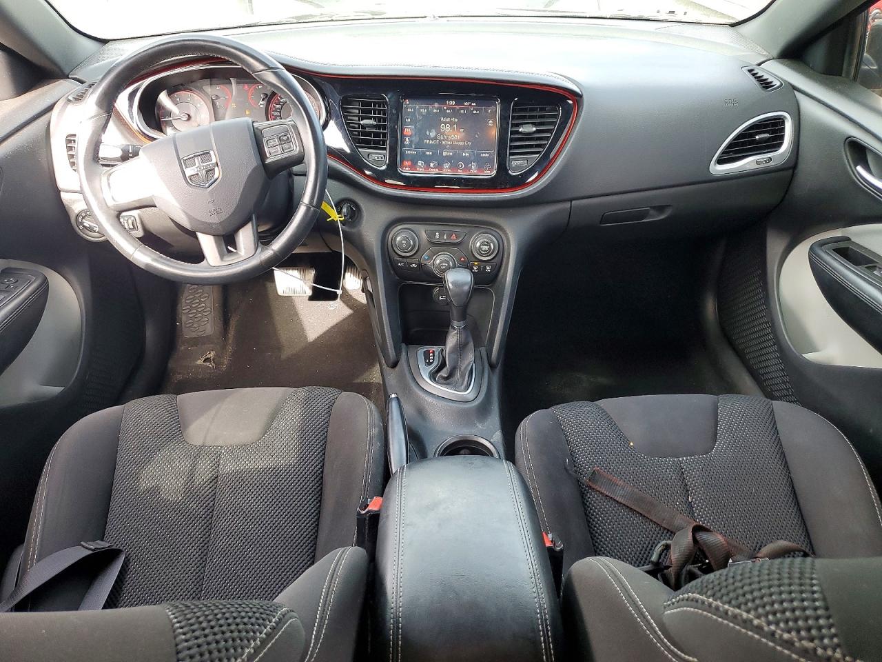 Dodge Dart Sxt