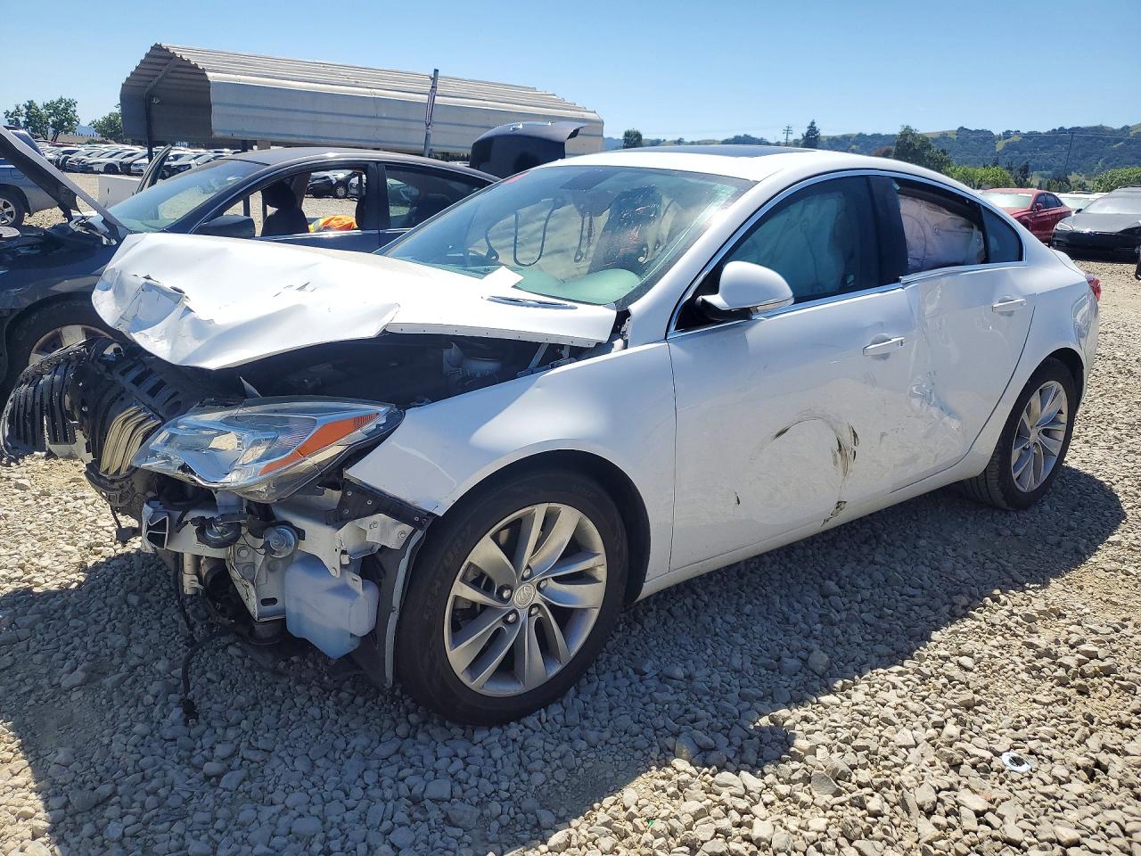 Salvage Buick Regal Image