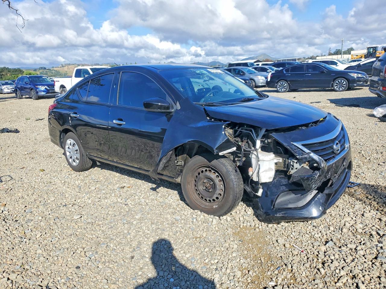 Nissan Versa Sv