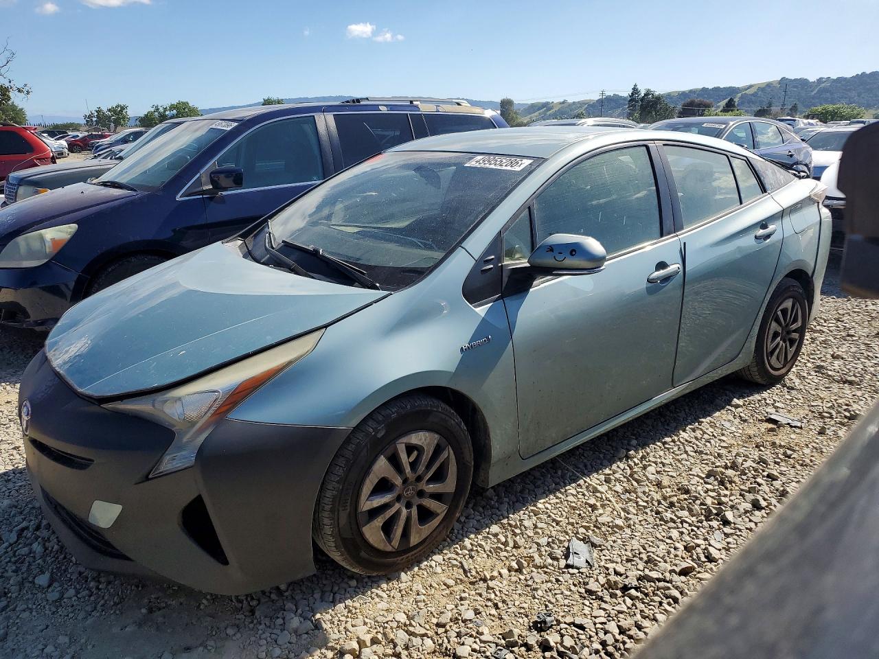 Salvage Toyota Prius Image