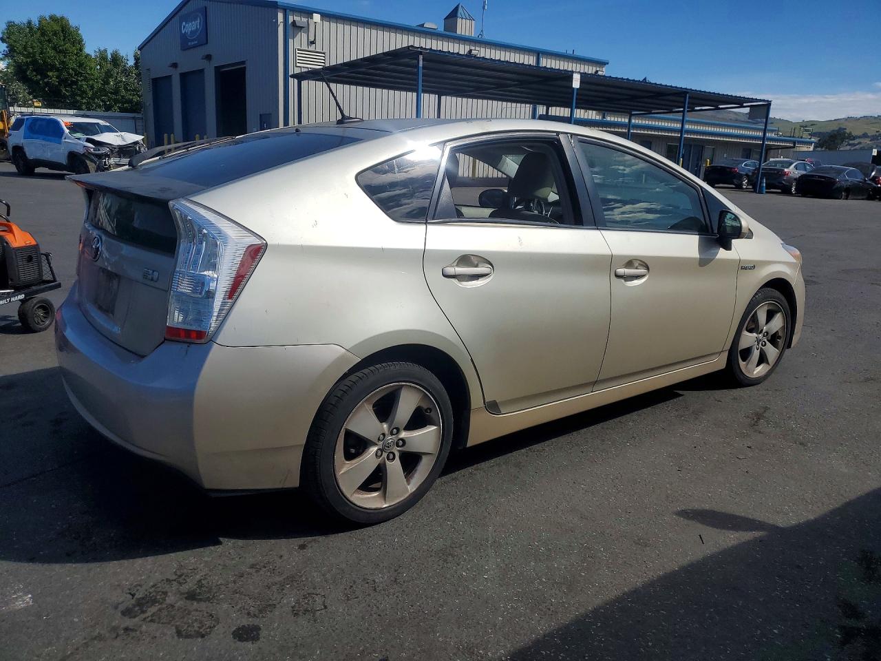 Toyota Prius V