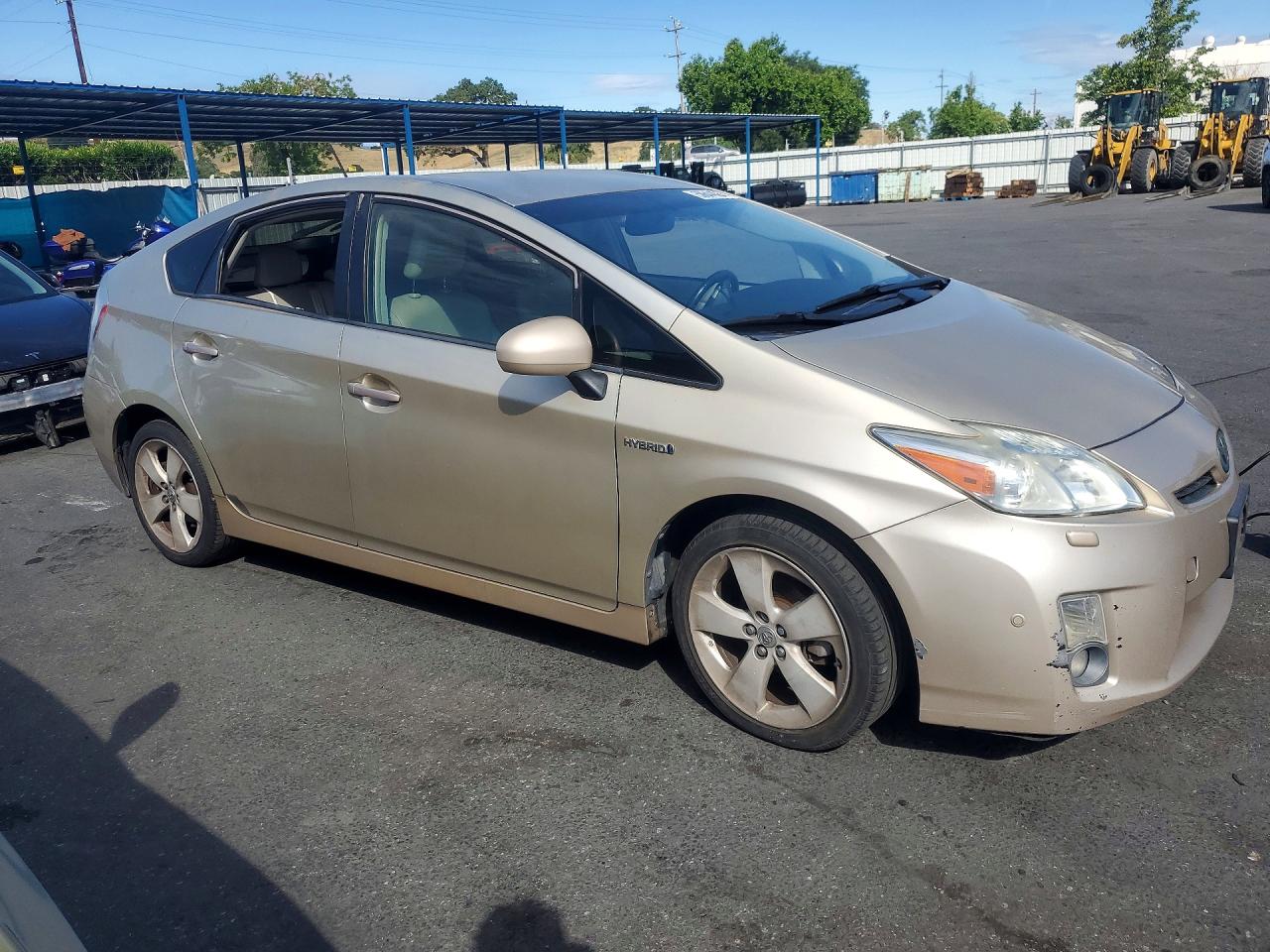 Toyota Prius V