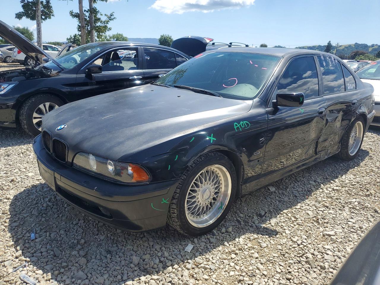 Salvage BMW 5 Series Image
