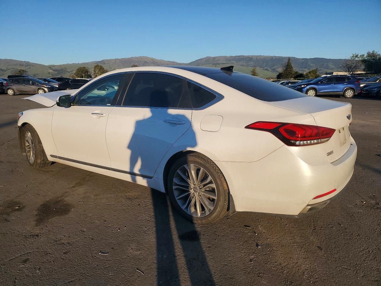 Hyundai Genesis 3.8l