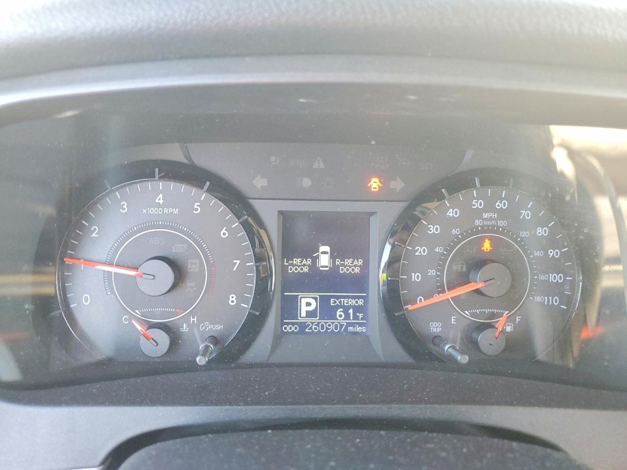 Toyota Sienna Le