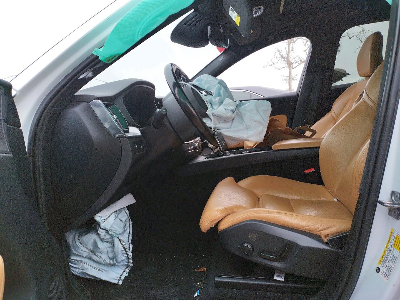 Volvo XC60 T5 Momentum