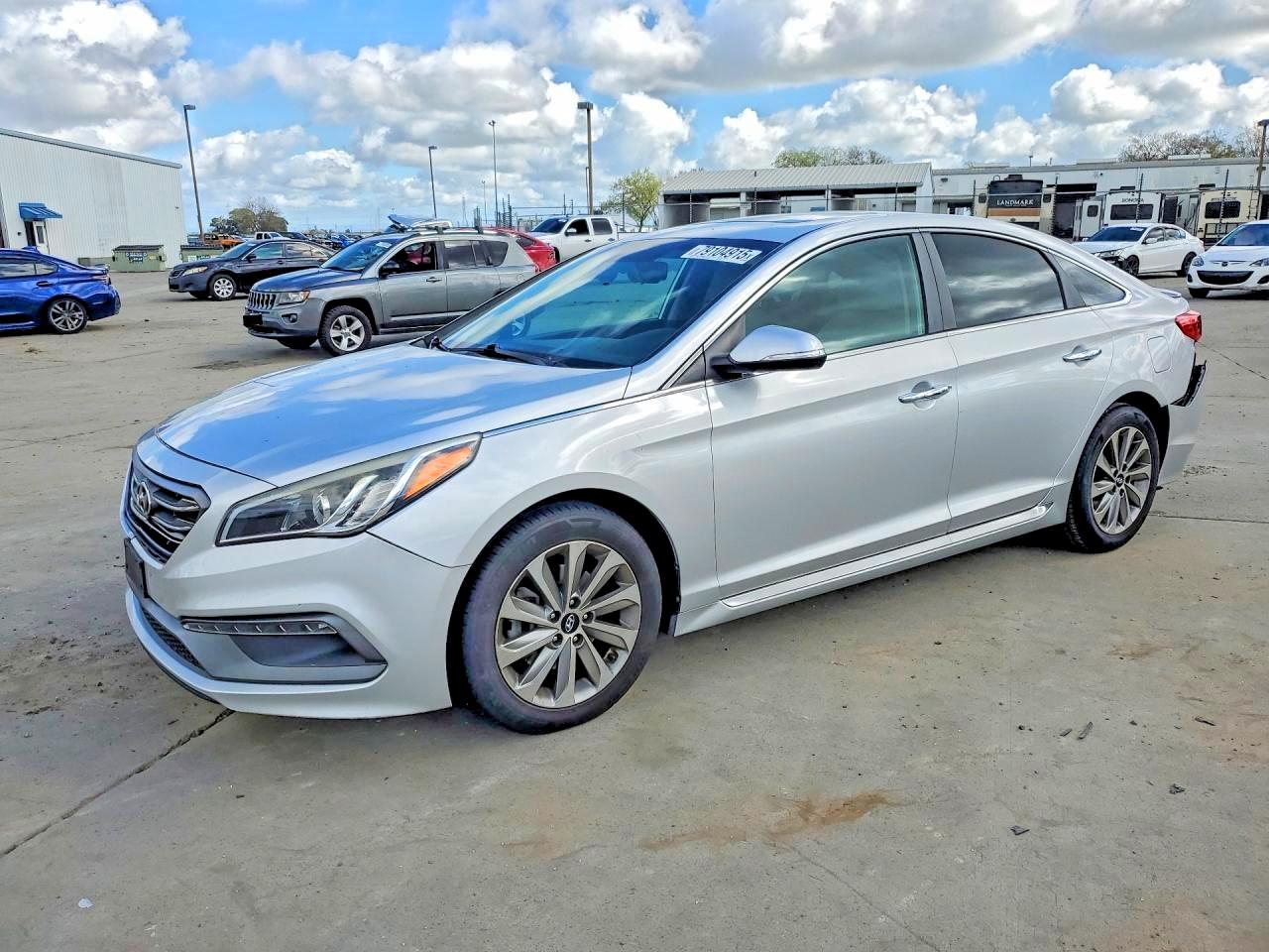 Salvage Hyundai SONATA Image