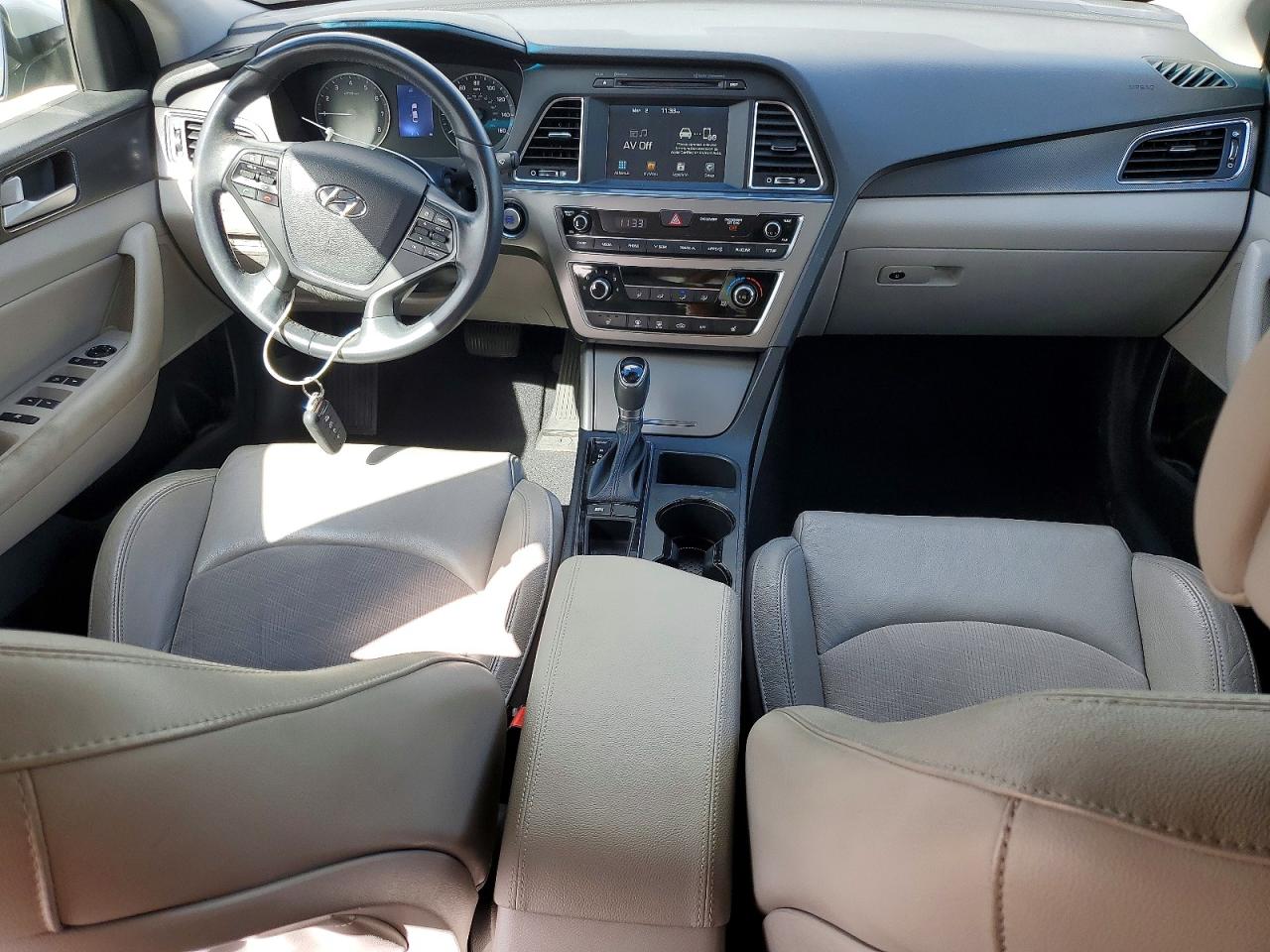 Hyundai SONATA Sport