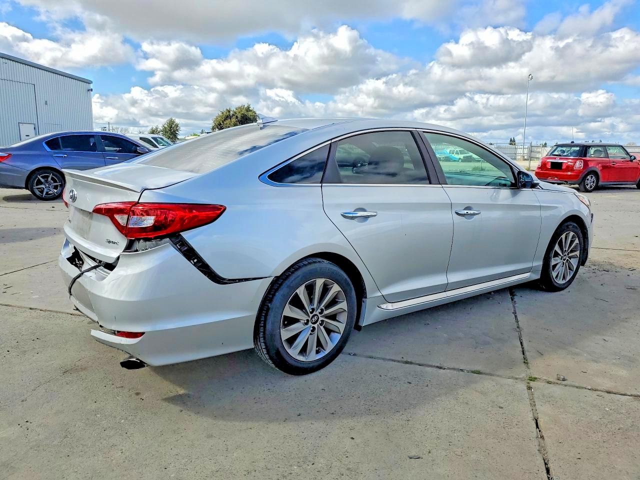 Hyundai SONATA Sport