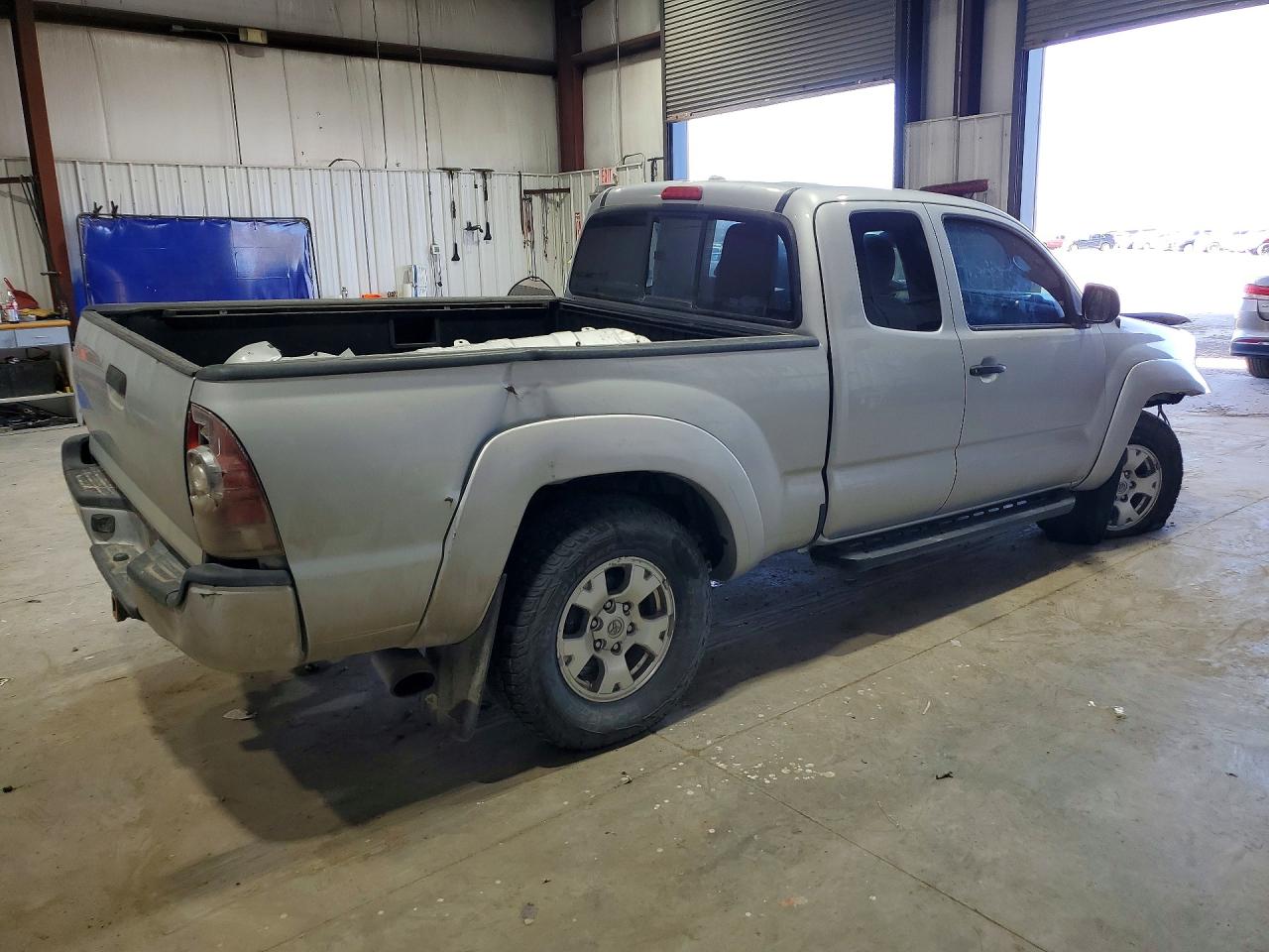 Toyota Tacoma Access Cab