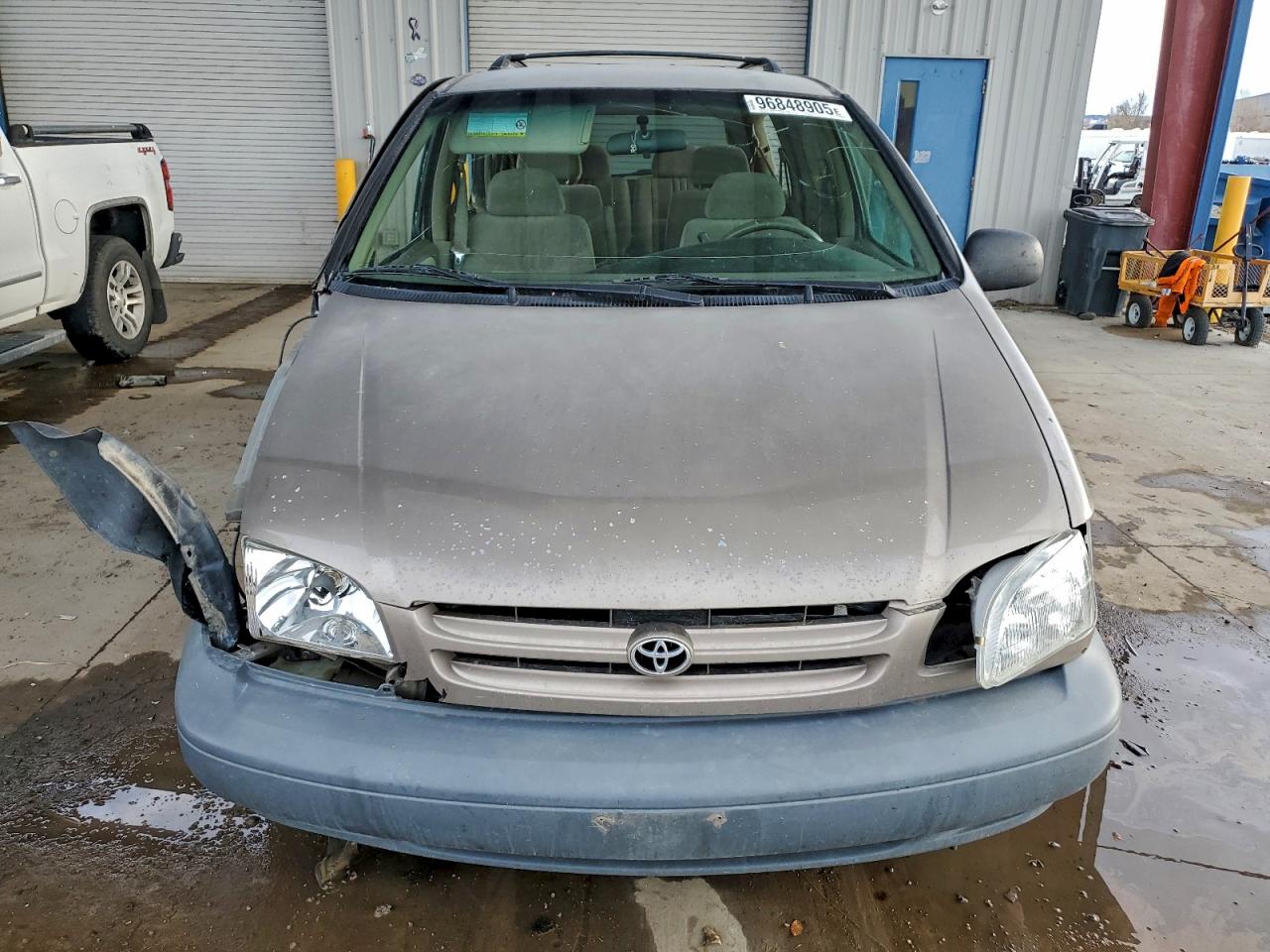 Toyota Sienna Le