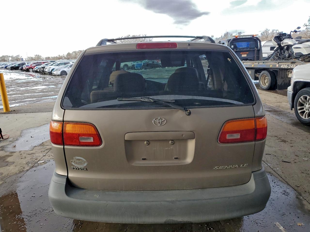 Toyota Sienna Le