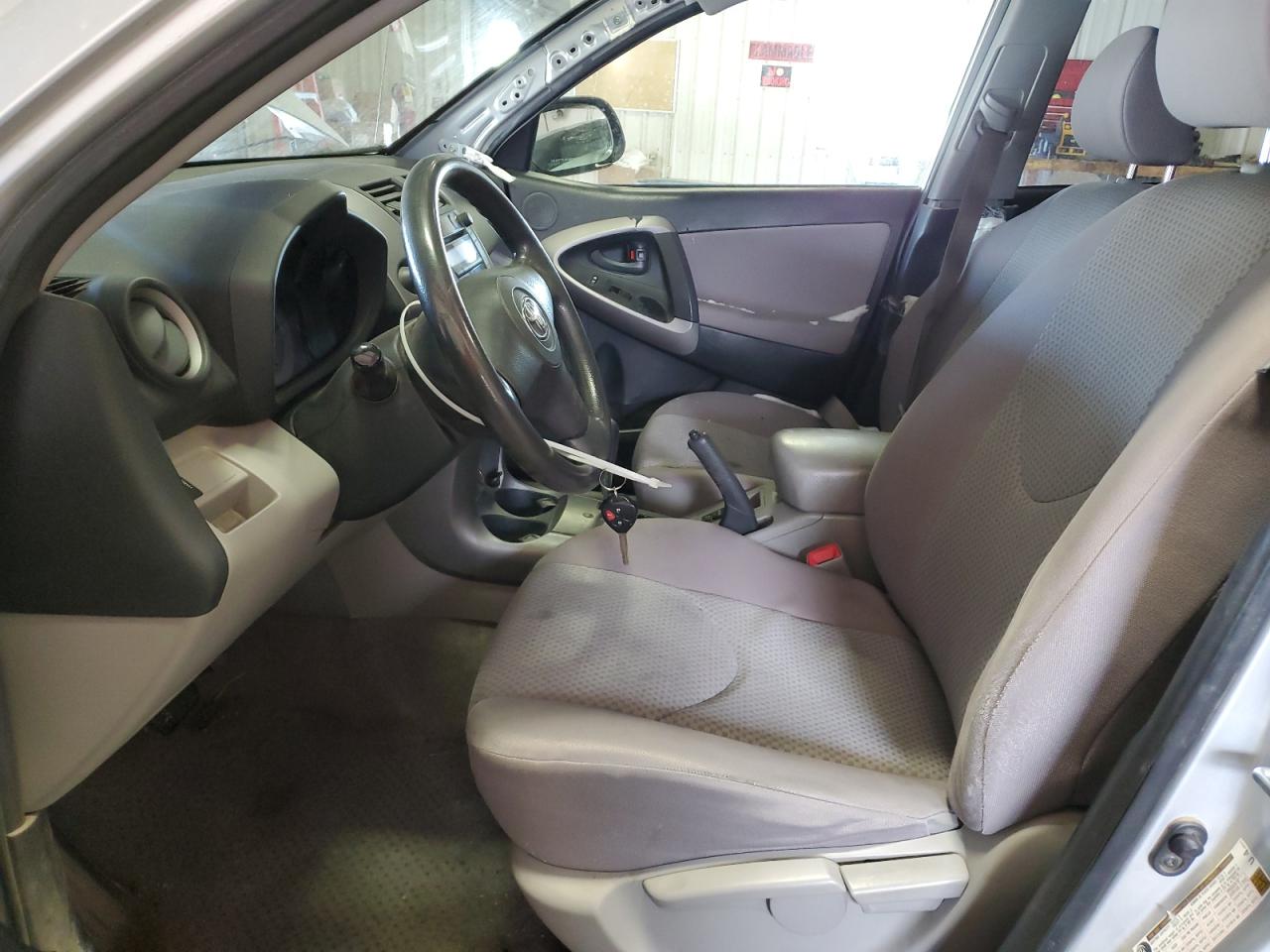 Toyota RAV4 Base