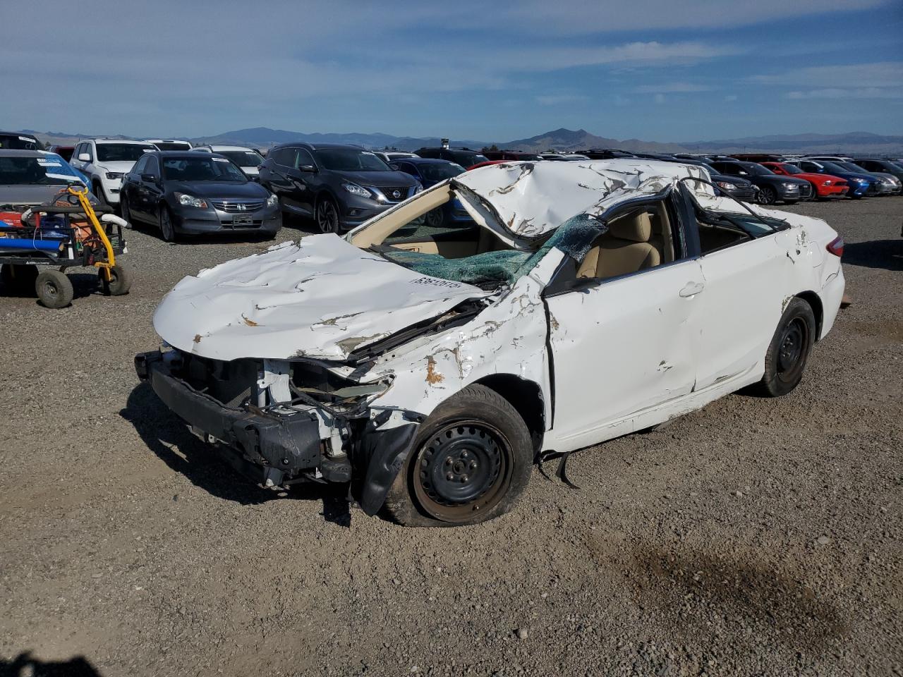 Salvage Toyota Camry Image
