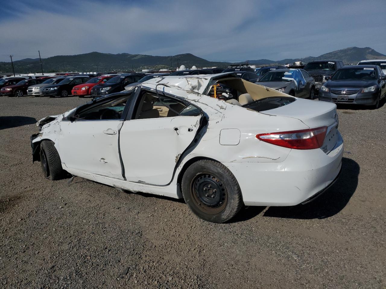 Toyota Camry Le