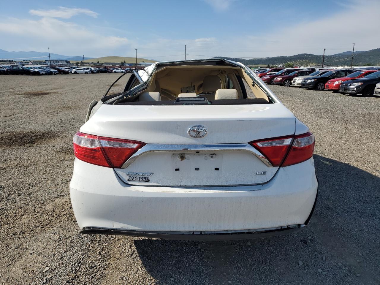 Toyota Camry Le