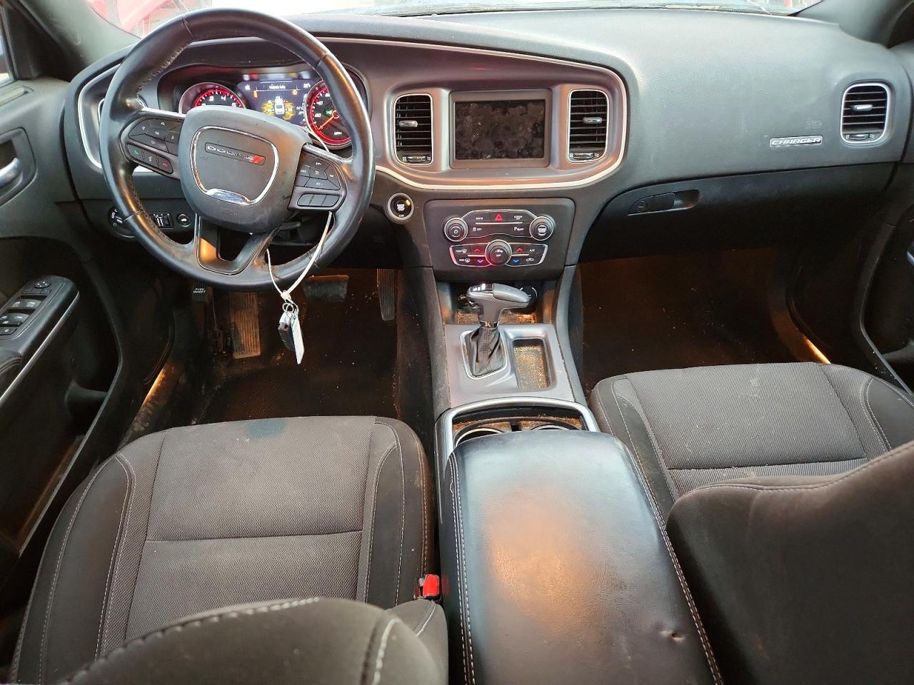 Dodge Charger Sxt