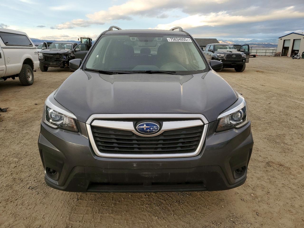 Subaru Forester Premium