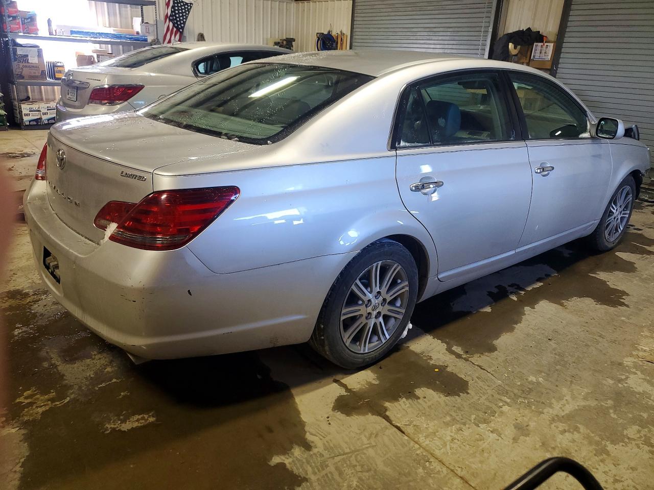 Toyota Avalon Limited