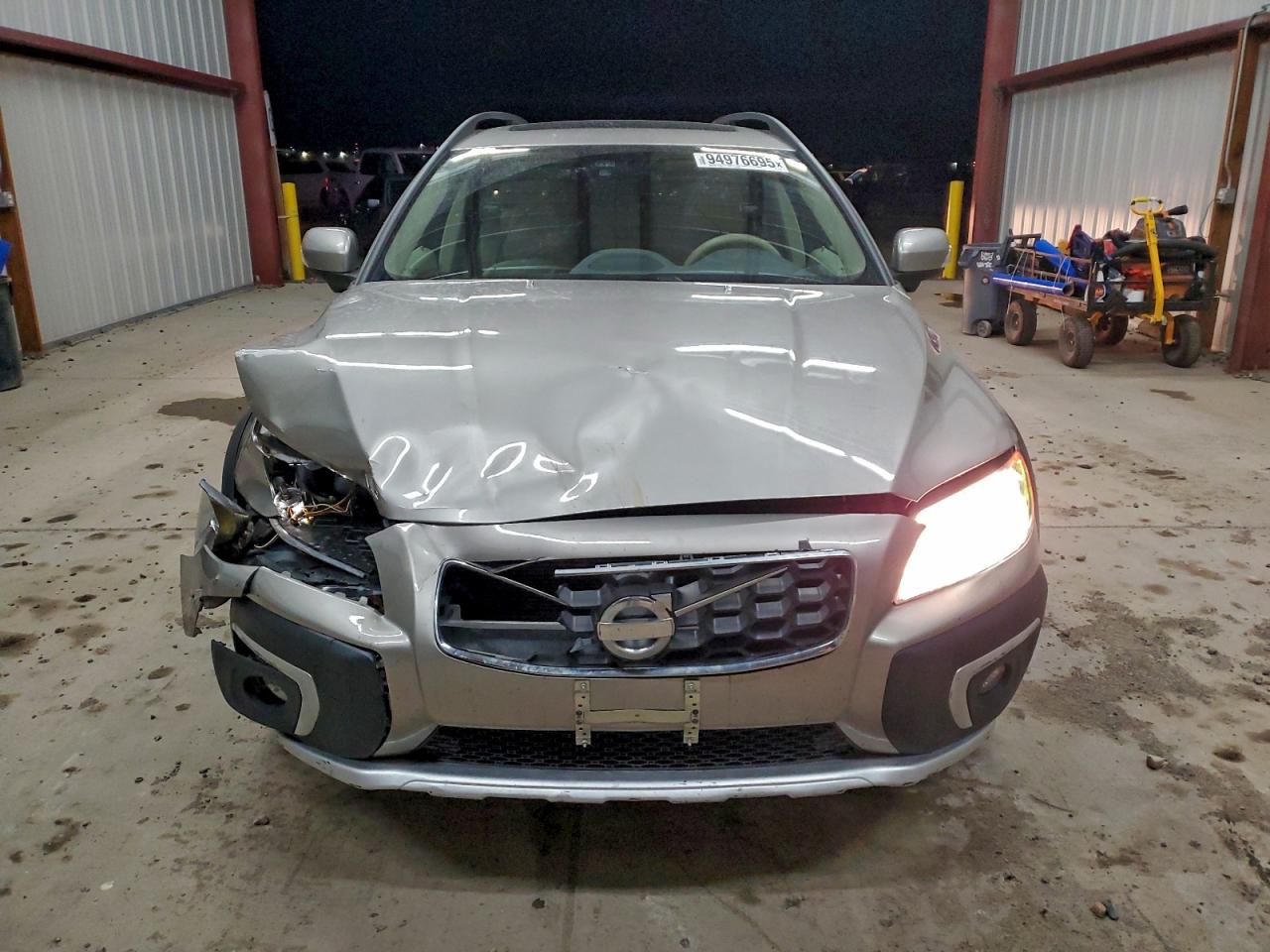 Volvo XC70 T6